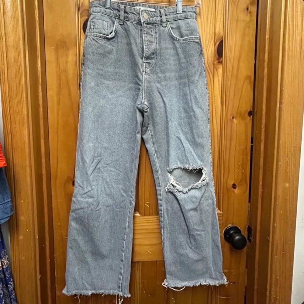 Zara Light Gray Denim Jeans - Picture 1 of 4